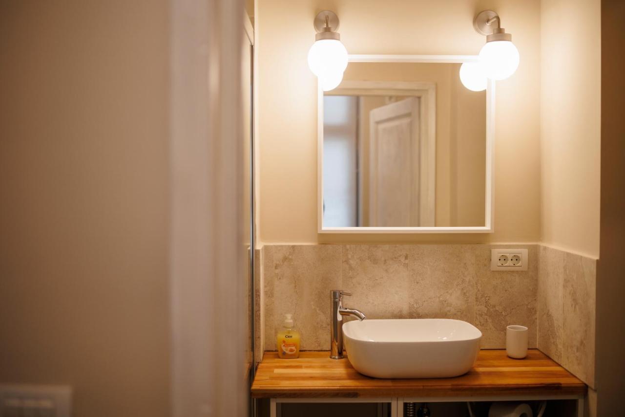 Jolie Flat In The Heart Of The City Timişoara Eksteriør billede