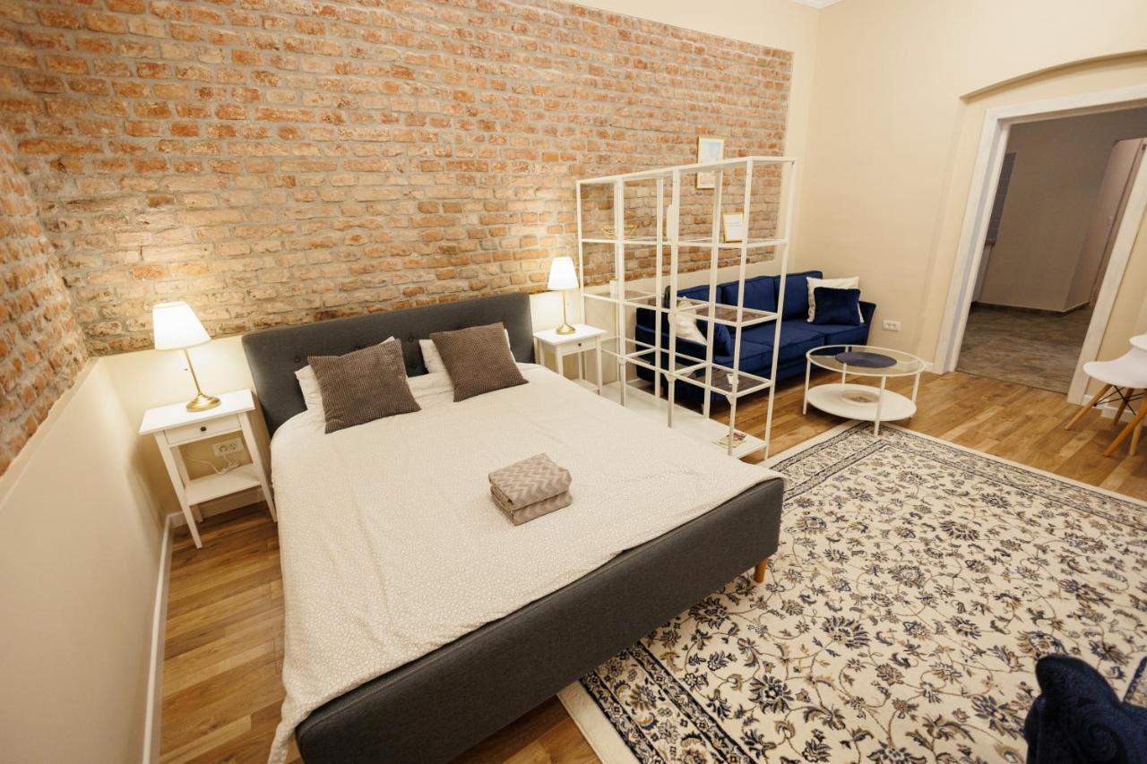 Jolie Flat In The Heart Of The City Timişoara Eksteriør billede