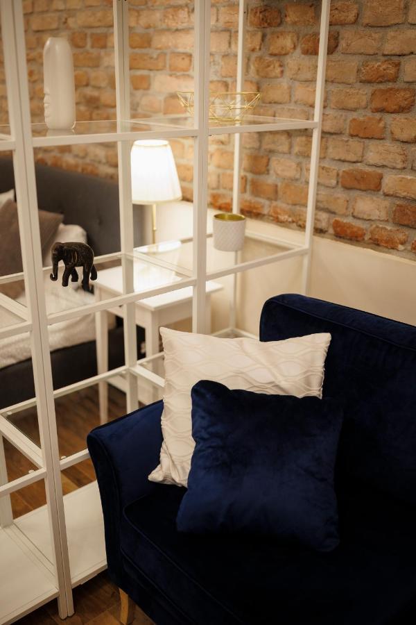 Jolie Flat In The Heart Of The City Timişoara Eksteriør billede