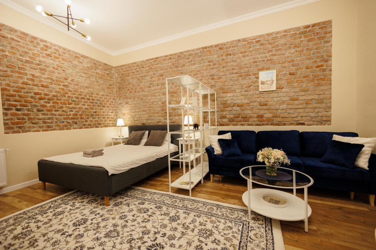 Jolie Flat In The Heart Of The City Timişoara Eksteriør billede